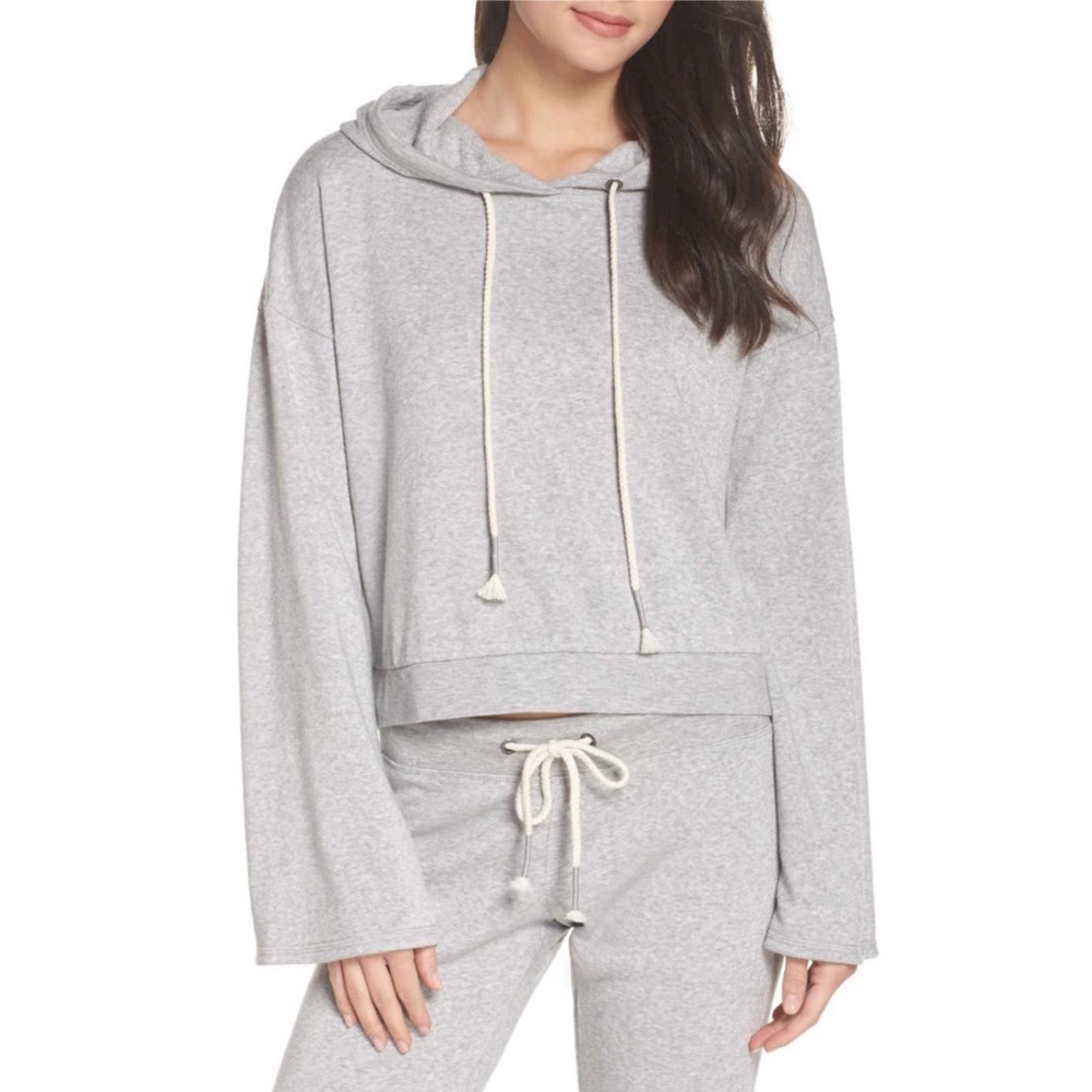 Make + Model Dreamy Kimono Sleeve Cozy Bell Sleeve Pullover Lounge Hoodie